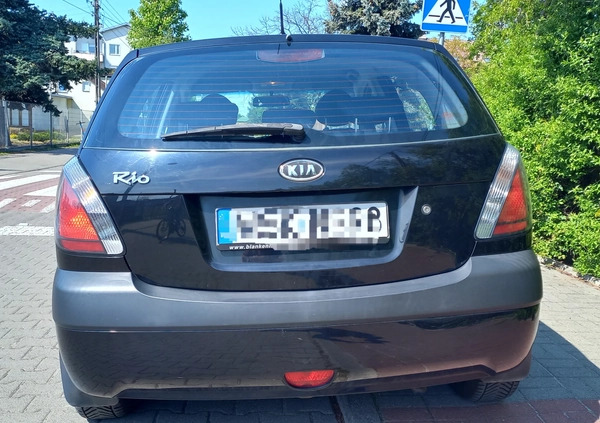 Kia Rio cena 7000 przebieg: 230000, rok produkcji 2008 z Warszawa małe 67